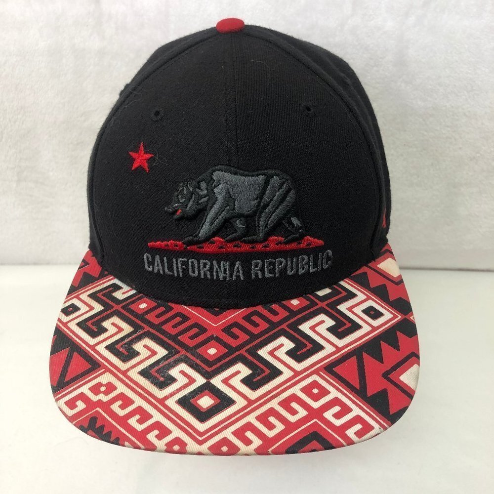 California Republic Snapback Red & Black Ball Cap Hat OS